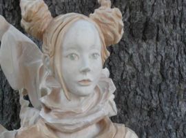 Scultura figurativa in legno