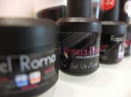 Corsi Ricostruzione Unghie Nail art di base