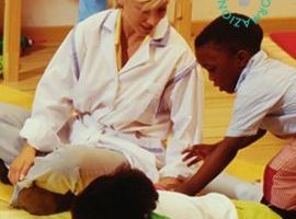 CORSO OPERATORE SOCIO MULTICULTURALE SOVVENZIONATO FINO AL 70%