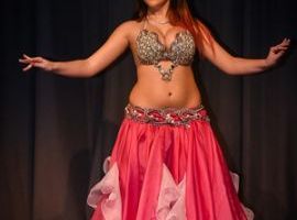 DANZA DELL VENTRE PER RAGAZZE DAI 9 AI 13 ANNI 