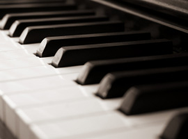 CORSO DI PIANOFORTE PER ADULTI
